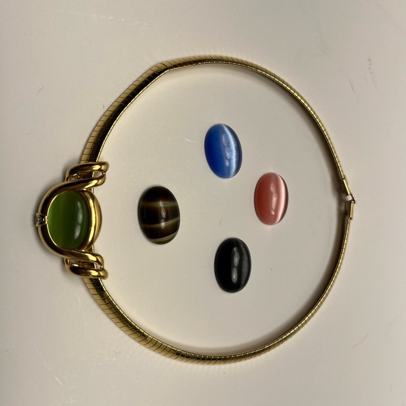 Vintage Premier Design Cabochon Multicolored 5 Stone Gold Tone Necklace - Picture 3 of 4